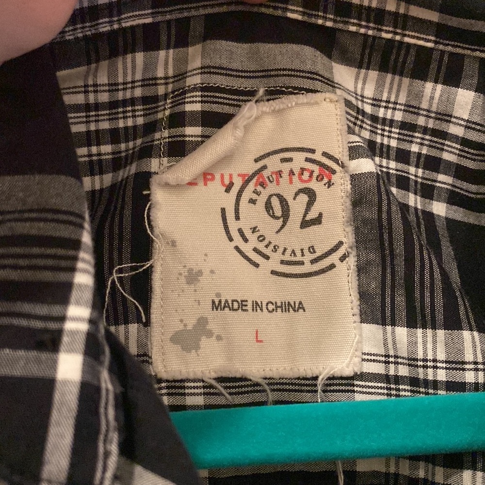 Reputation 92 button-up - Picture 3 of 3